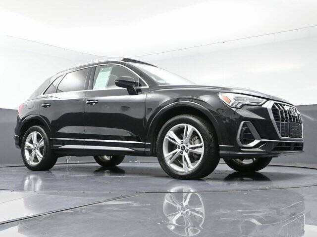 2022 Audi Q3 quattro S line Prem Plus 45 TFSI