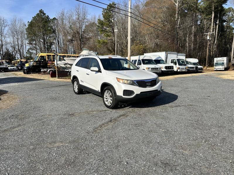 2011 Kia Sorento LX photo 5