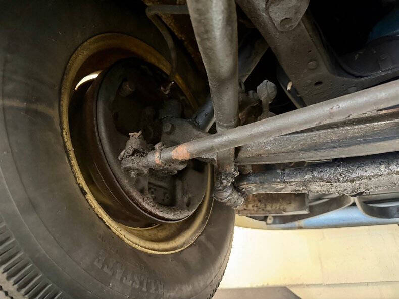 1948 Ford Super Deluxe