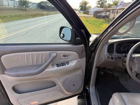 2005 Toyota Sequoia Limited