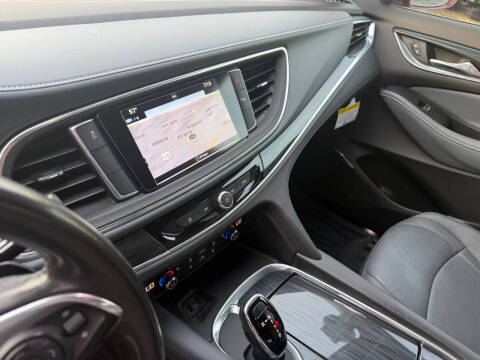 2019 Buick Enclave Essence