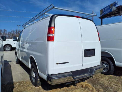 2025 Chevrolet Express 2500