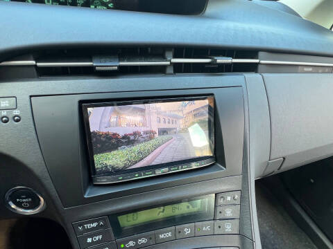 2010 Toyota Prius II