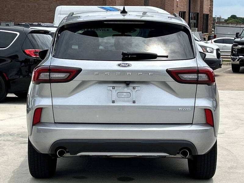 2024 Ford Escape ST-Line