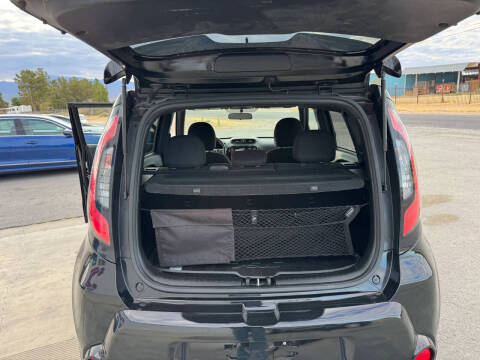 2015 Kia Soul +