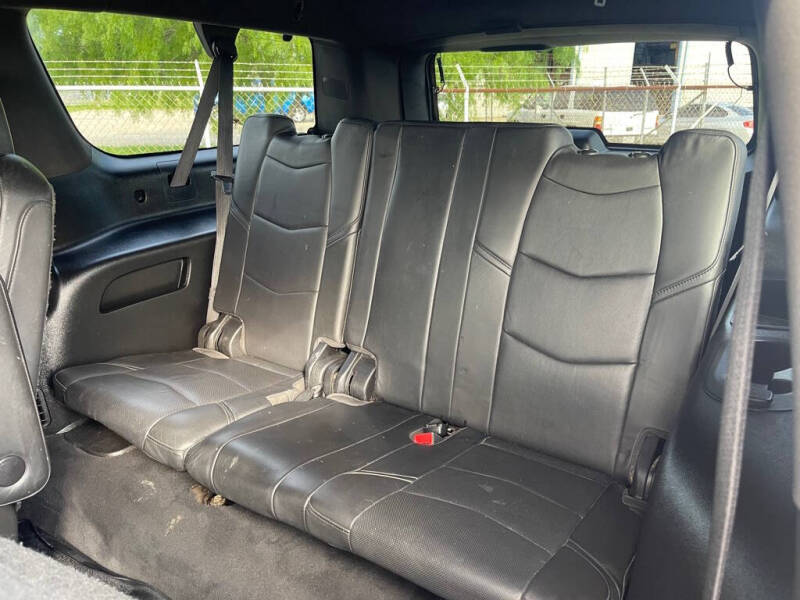 2018 Cadillac Escalade ESV Platinum