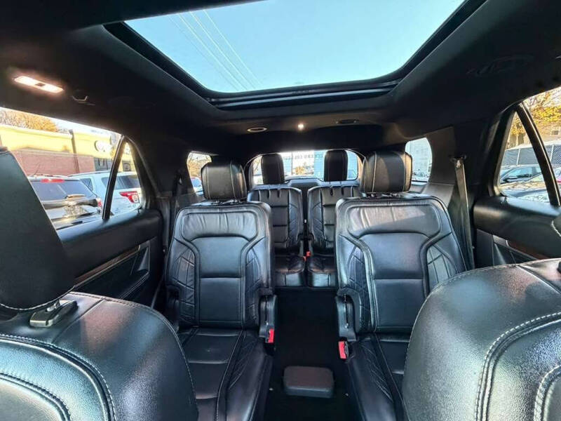 2018 Ford Explorer Platinum