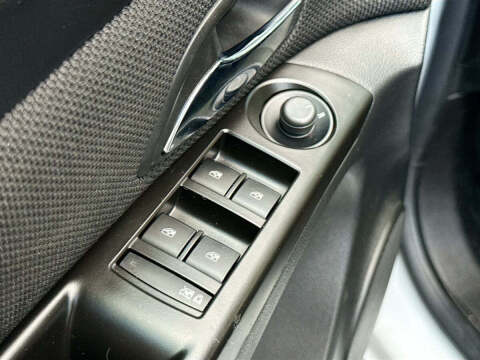 2013 Chevrolet Cruze 2LT Auto