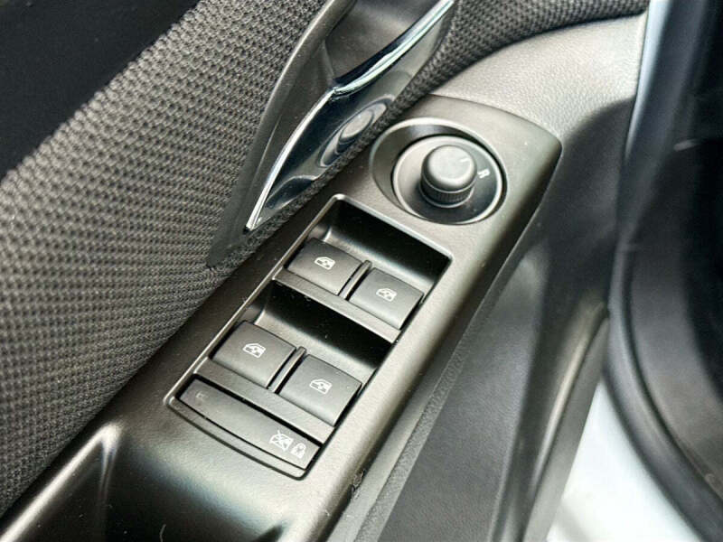 2013 Chevrolet Cruze 2LT Auto