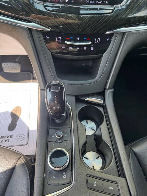 2020 Cadillac XT6 Premium Luxury