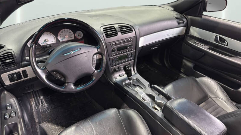 2003 Ford Thunderbird