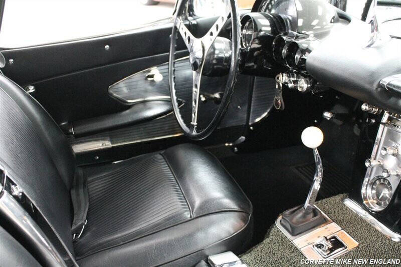 1961 Chevrolet Corvette 50