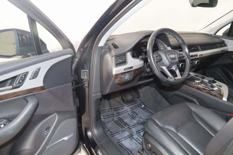 2018 Audi Q7 2.0T quattro Premium Plus