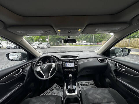 2016 Nissan Rogue SV