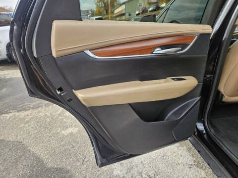 2017 Cadillac XT5 Platinum