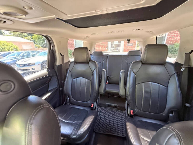 2016 GMC Acadia Denali