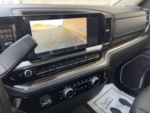 2023 GMC Sierra 1500 SLE