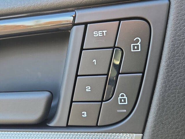 2024 Porsche Cayenne S