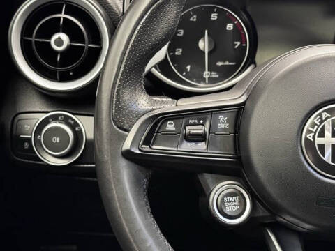 2023 Alfa Romeo Giulia Veloce