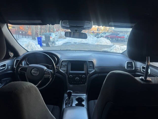 2018 Jeep Grand Cherokee Laredo E