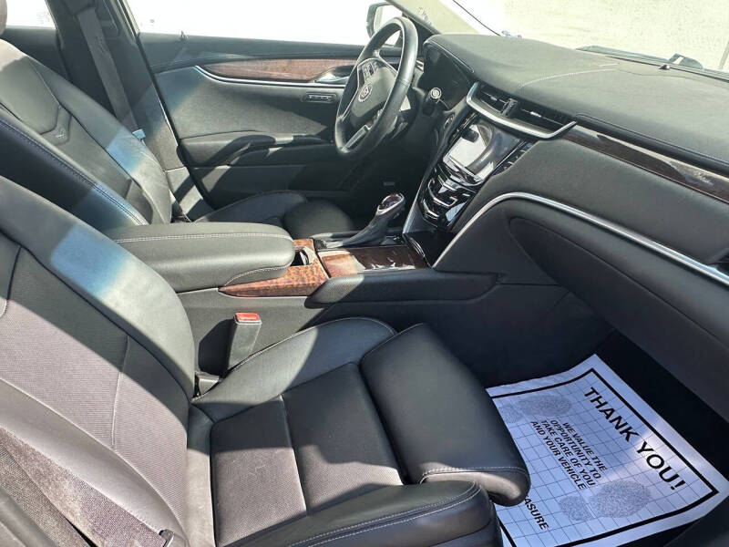 2014 Cadillac XTS Luxury Collection