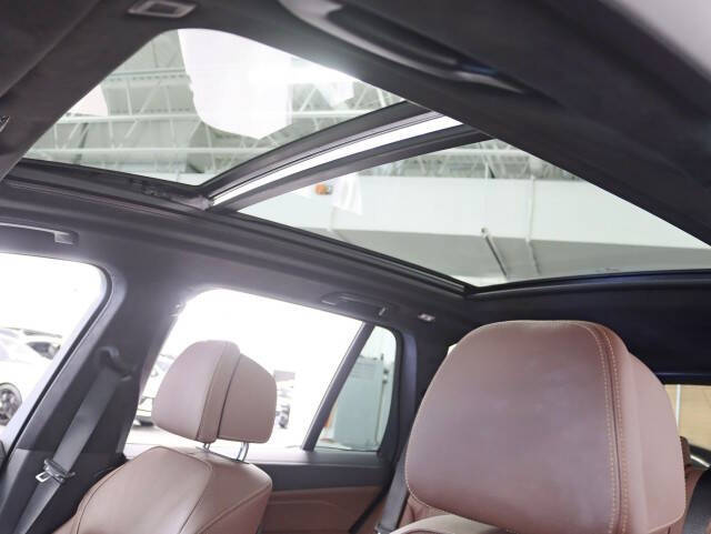 2021 BMW X5 M50i xDrive