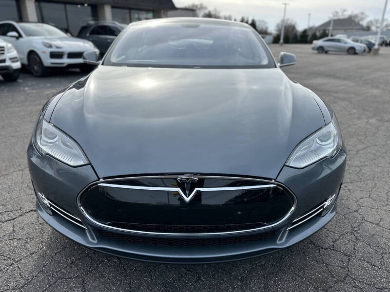 2014 Tesla Model S 85