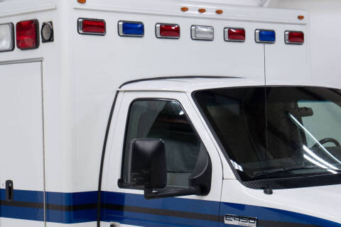 2010 Ford E-Series E-450 SD