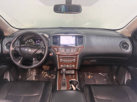 2017 Nissan Pathfinder S