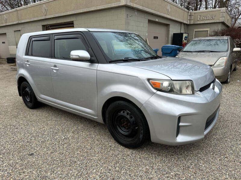 2012 Scion xB Base photo 26