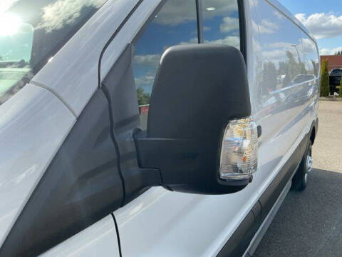 2025 Ford Transit