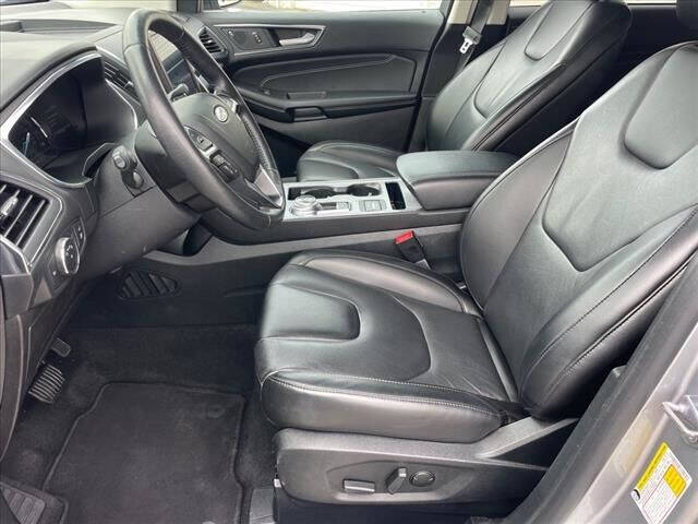 2021 Ford Edge Titanium