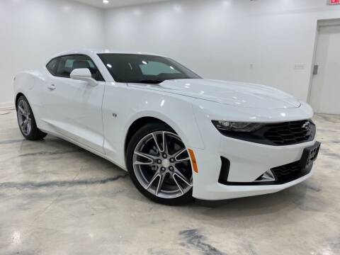 2021 Chevrolet Camaro for sale at Auto House of Bloomington in Bloomington IL