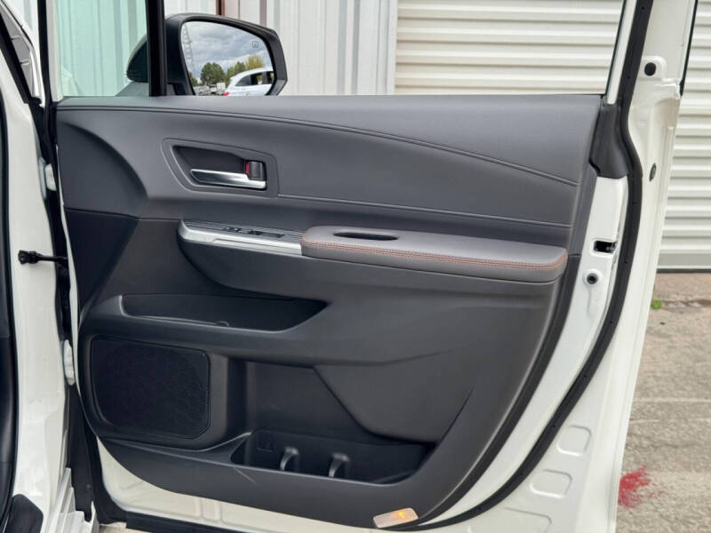 2024 Toyota Sienna XSE 7-Passenger