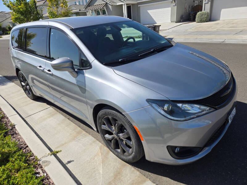 2019 Chrysler Pacifica Touring Plus