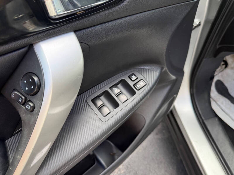 2024 Mitsubishi Eclipse Cross SE