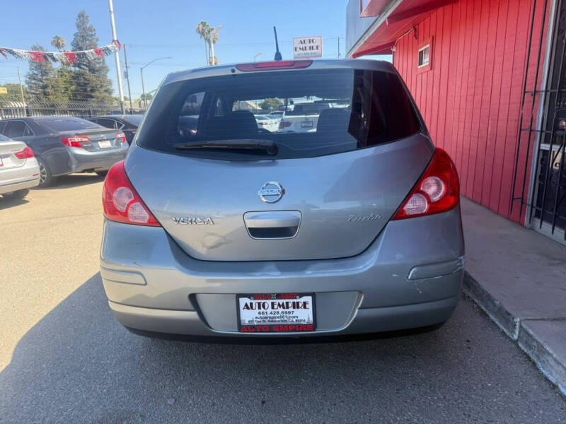 2009 Nissan Versa 1.8 S