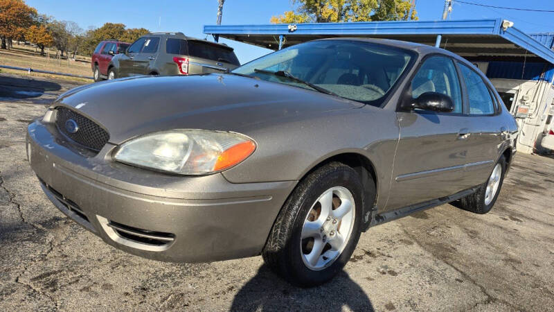2007 Ford Taurus SE's photo