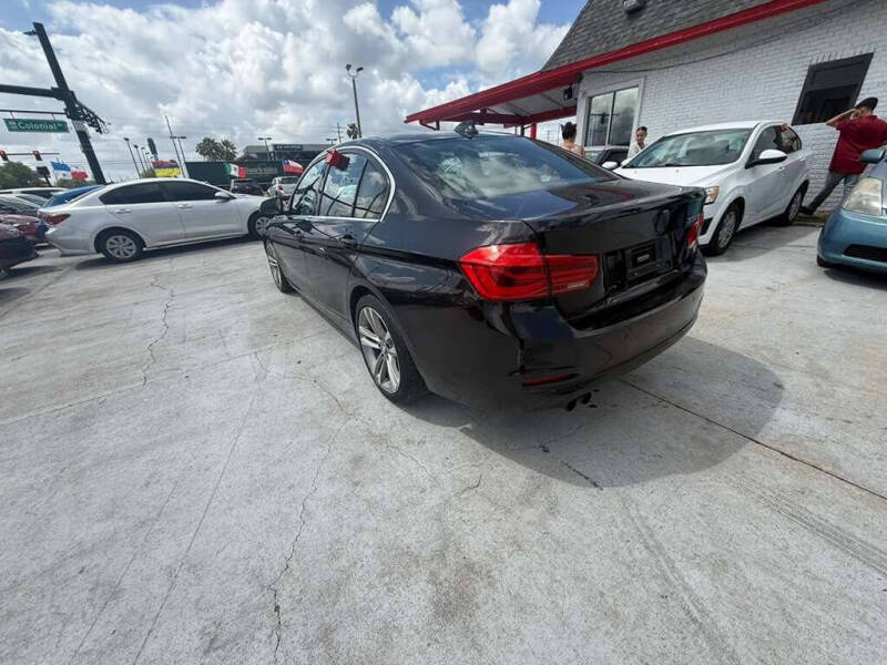2017 BMW 3 Series 330i