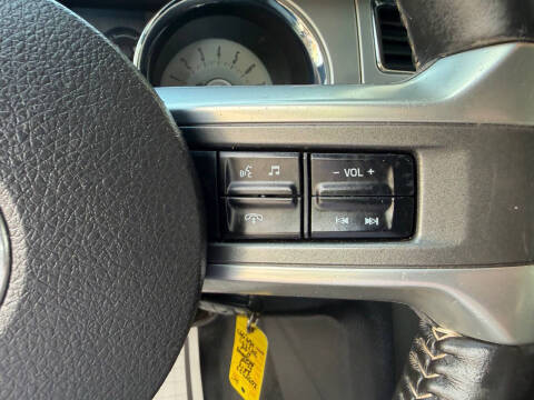 2012 Ford Mustang V6 Premium