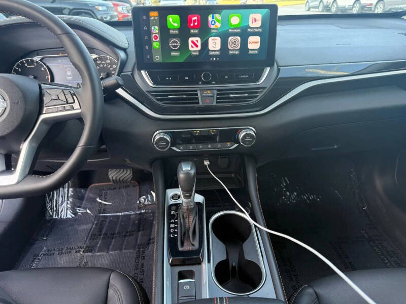 2025 Nissan Altima 2.5 SR