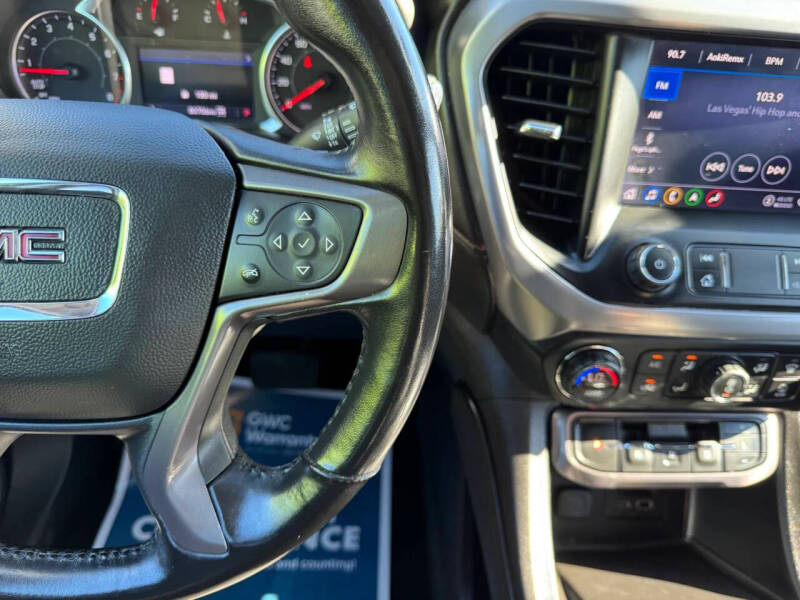 2021 GMC Acadia AT4