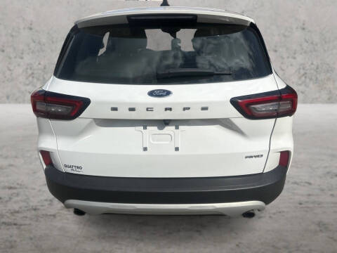 2023 Ford Escape