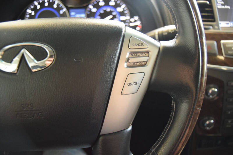 2017 Infiniti QX80 Signature Edition