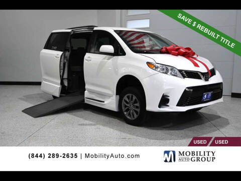 2019 Toyota Sienna LE Mobility 7-Passenger