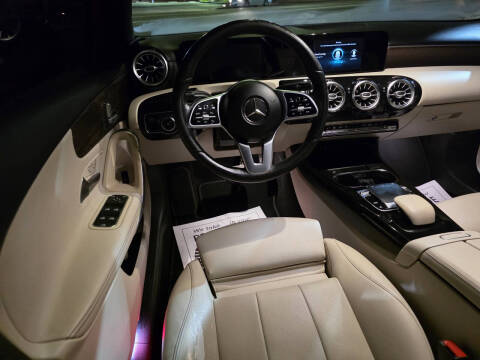 2019 Mercedes-Benz A-Class A 220