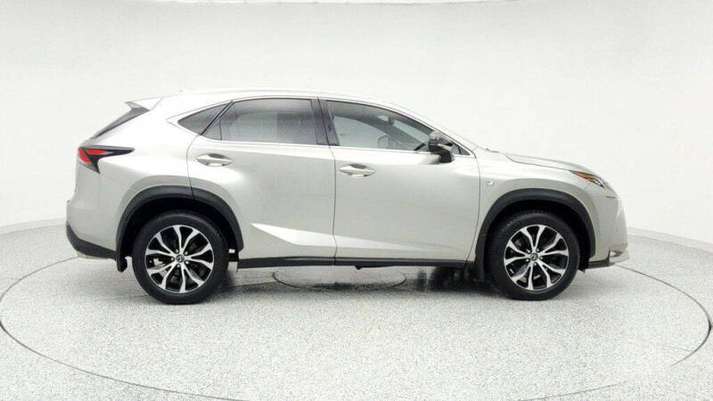 2017 Lexus NX 200t