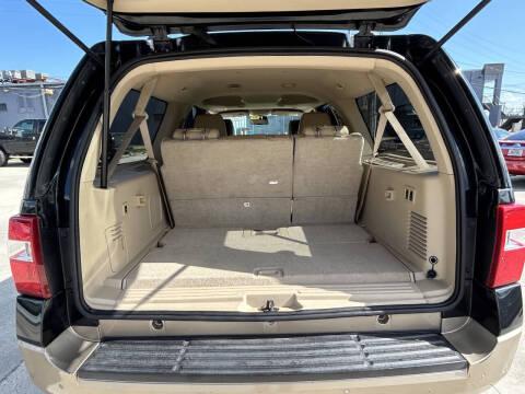 2013 Ford Expedition EL XLT