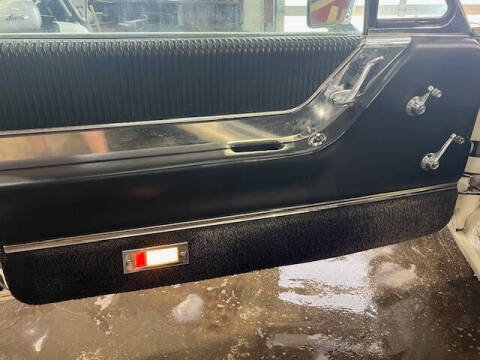 1965 Ford Thunderbird