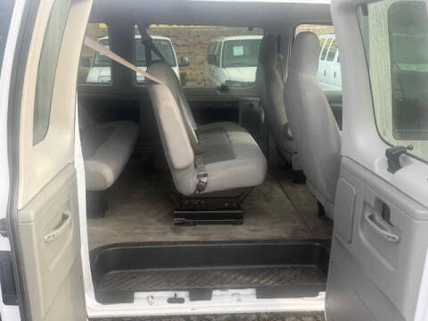 2014 Ford E-Series E-350 SD XL